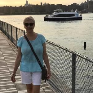 Meet your Posher, Beata